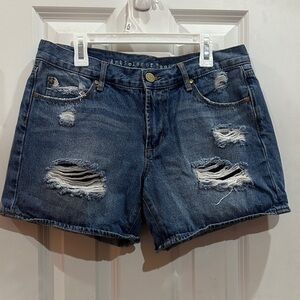 NWOT Articles Of Society Blue Ripped Jean Shorts size 26